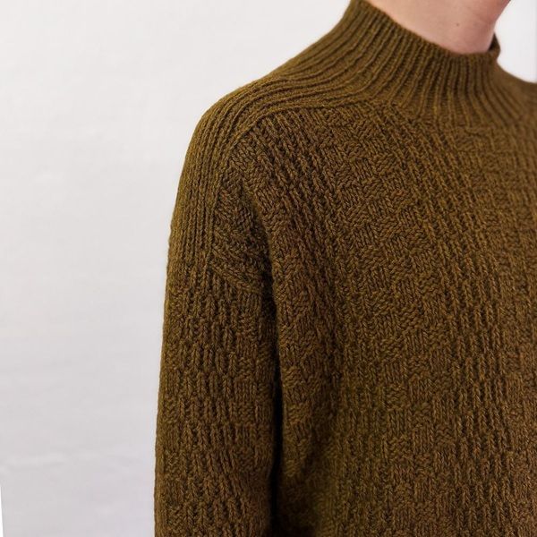 sweater1.jpg